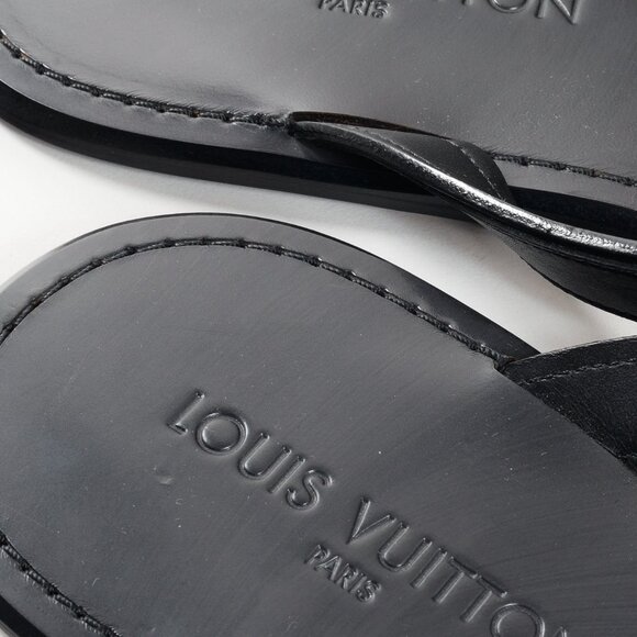 Louis Vuitton Hamptons Thong Sandal - Picture 9 of 10